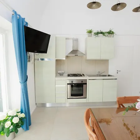 La Pigna Blu Nocleg ze śniadaniem 3*