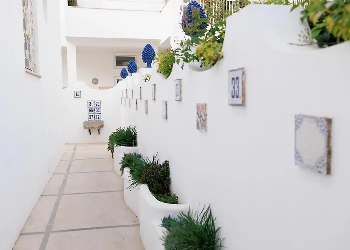 La Pigna Blu Bed & Breakfast