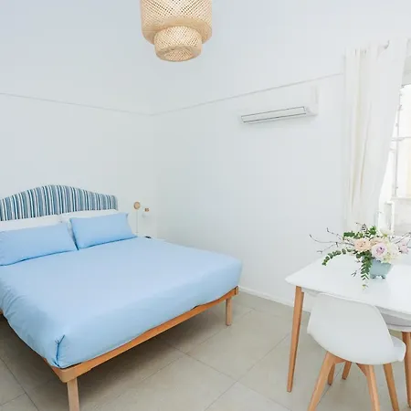 La Pigna Blu Bed and breakfast