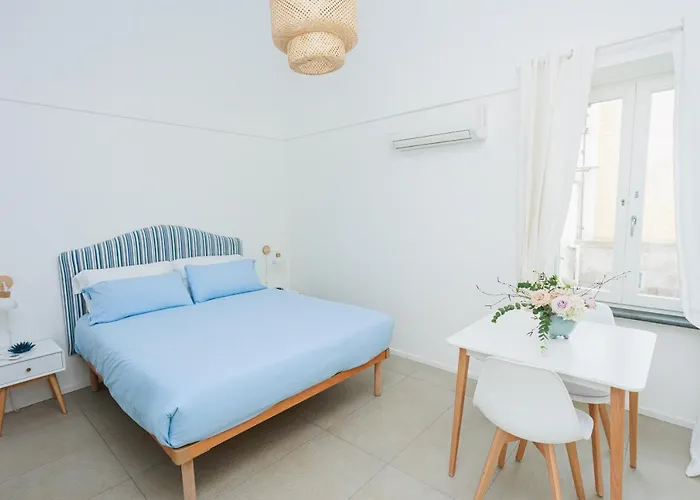 La Pigna Blu Bed & Breakfast